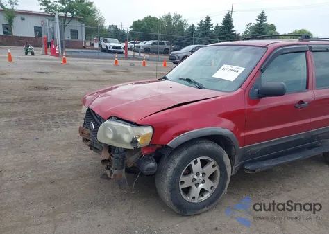 2005 Ford Escape Xlt from USA, damaged, VIN 1FMYU93155KB19623